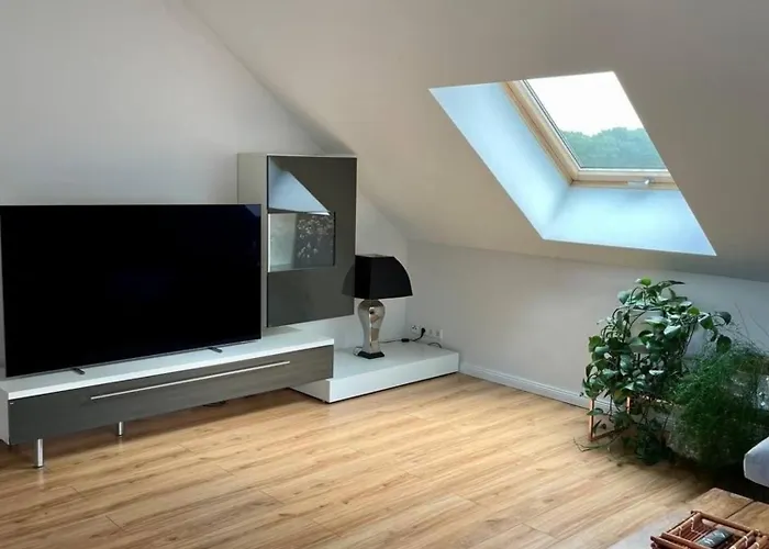 Familienfreundlichen Mit Traumhaft Gruener Aussicht Apartment Hamburg